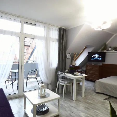 Albatros Raf Apartment